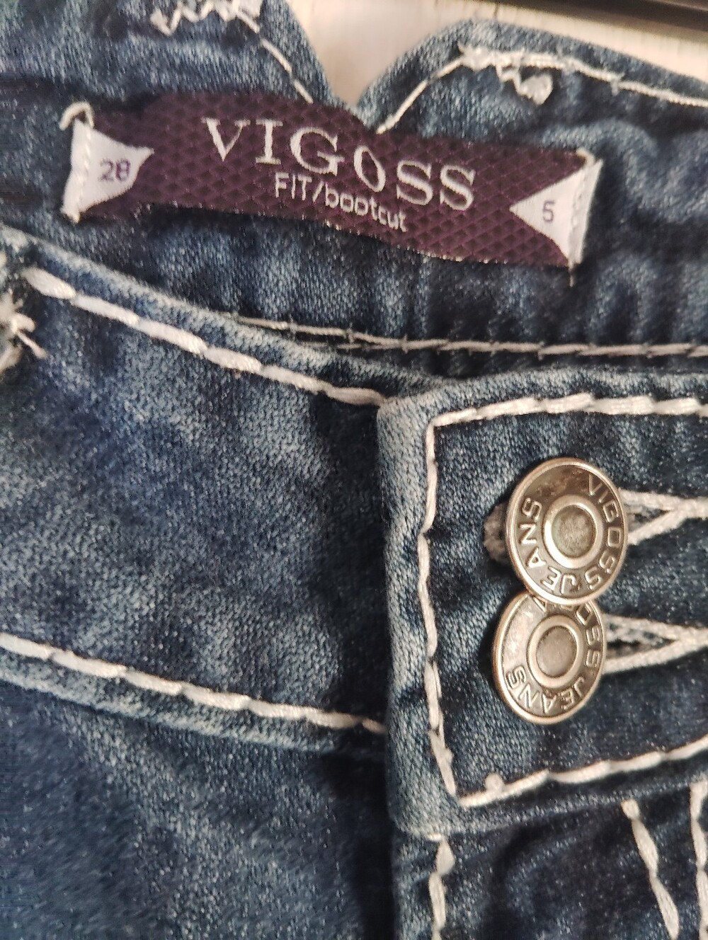 LIKE NEW!! Vigos, FIT/Bootcut Jeans. Size 28/5 - Picture 5 of 5